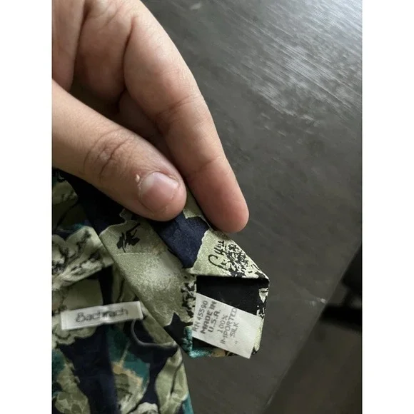 Bachrach 100% SILK Tie Navy Green Tan Floral Abstract Pattern Made in USA - Picture 3 of 4